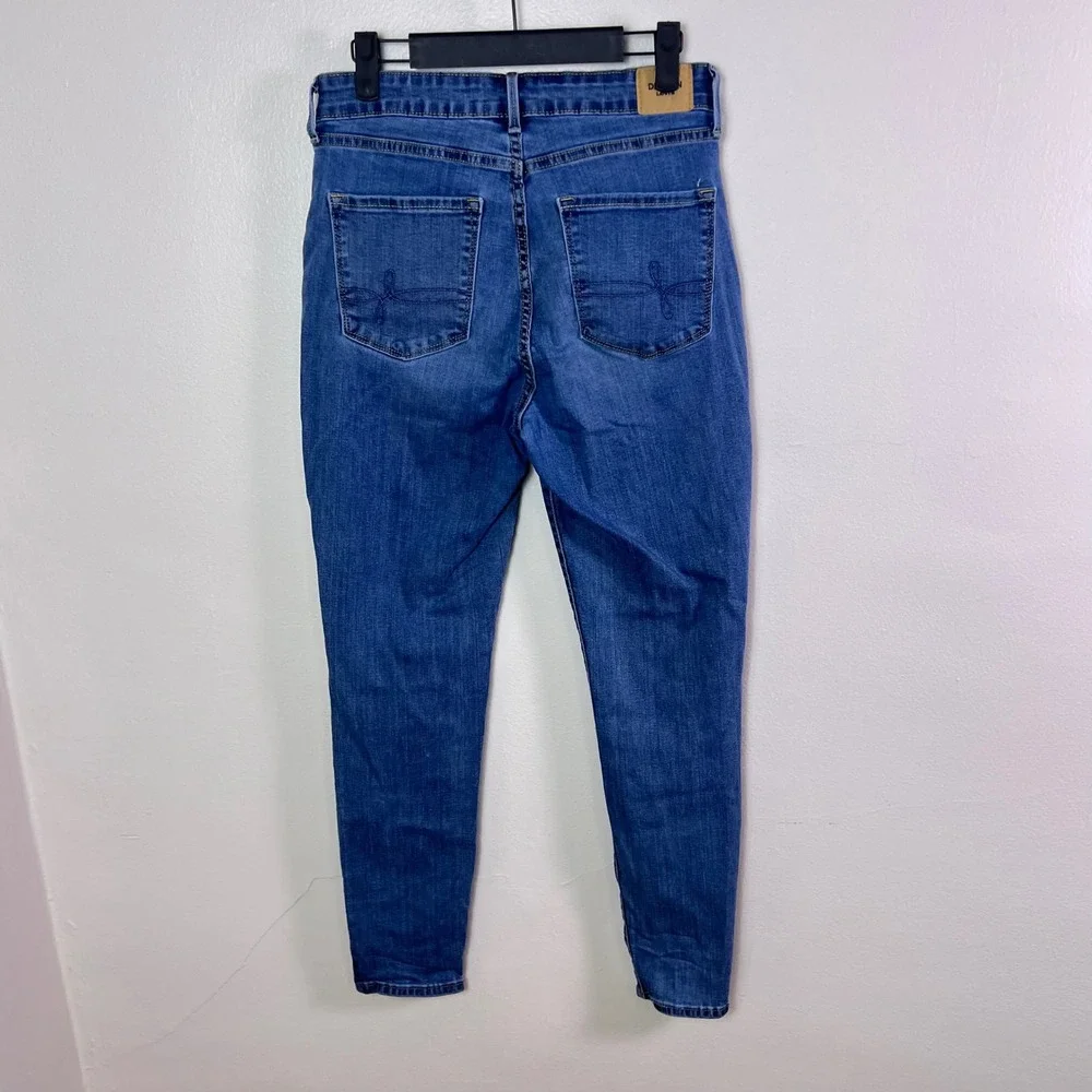 Denizen Levi's High Rise Skinny Jeans 8M Blue Medium Wash Denim Everyday